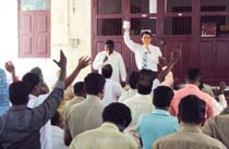 인도 한정희 목사 ‘오토릭샤 펠로우십’서 설교